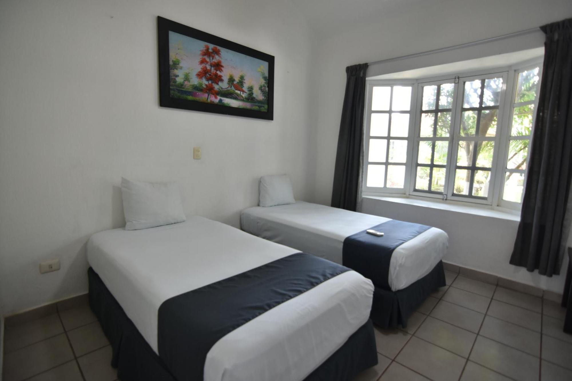 Villa Tulipanes Cancún Extérieur photo